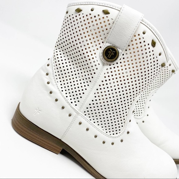 Frye Mel Tri Stud Western Boots White - Picture 5 of 10